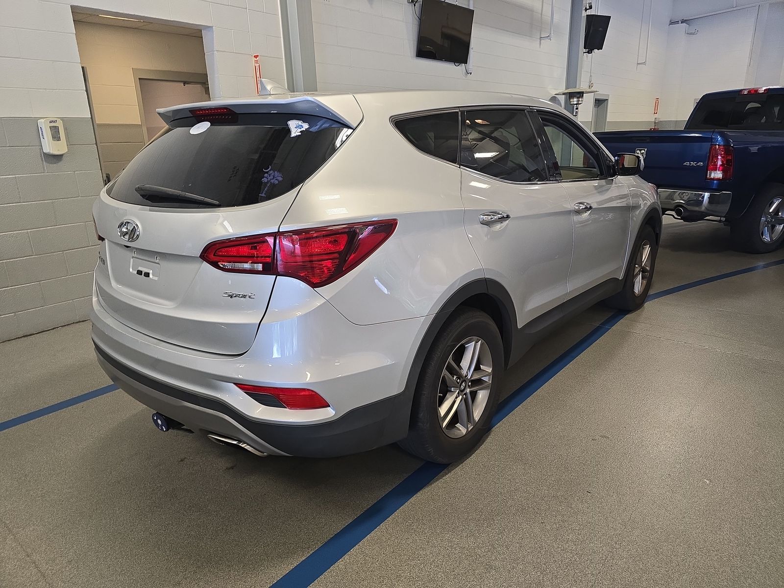 2017 Hyundai Santa Fe Sport Base FWD