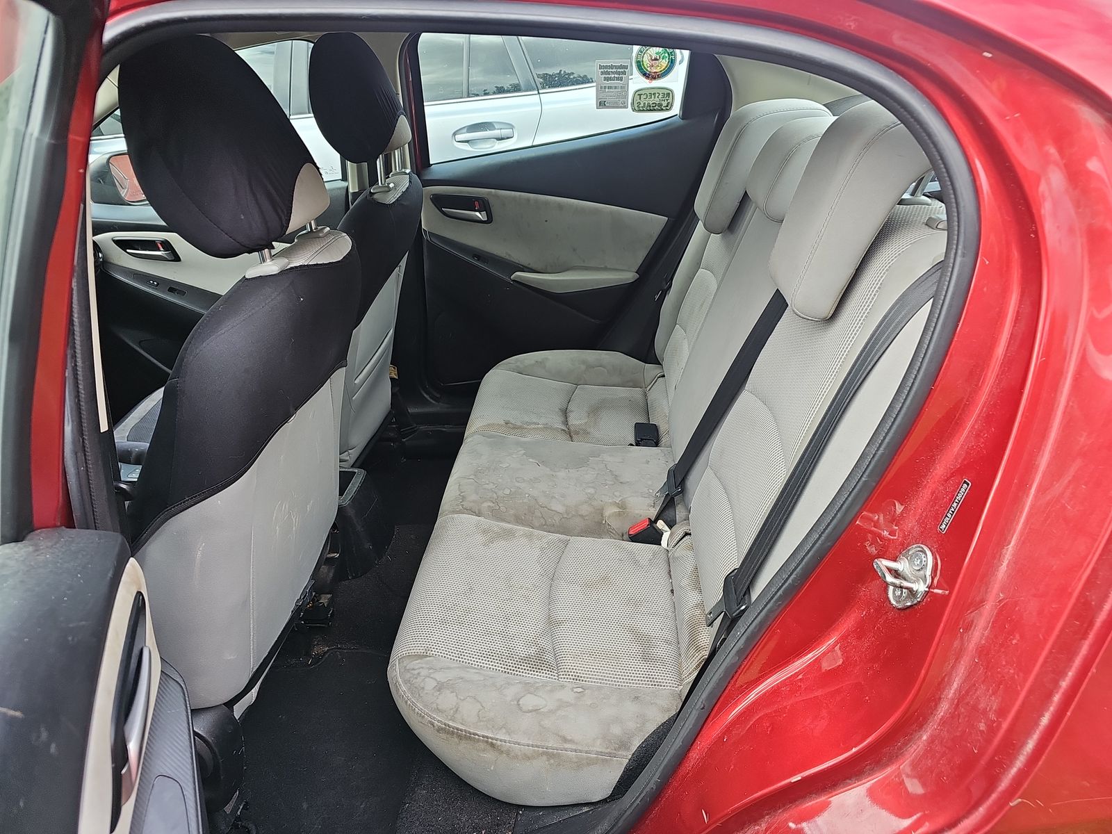 2019 Toyota Yaris L FWD