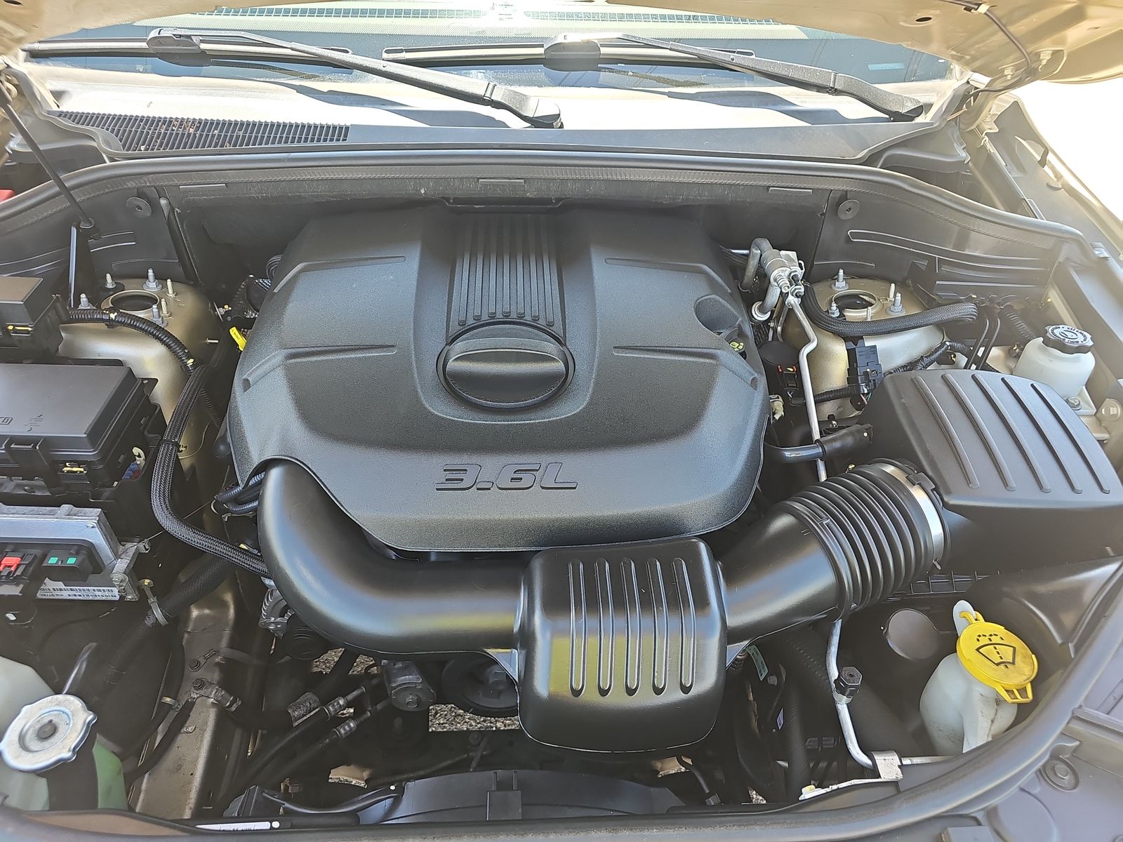 2011 Jeep Grand Cherokee Laredo AWD