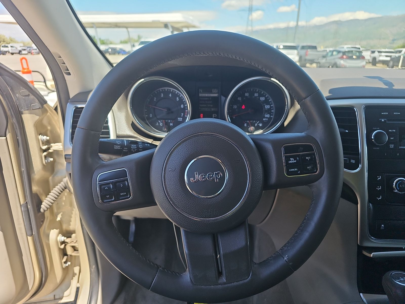 2011 Jeep Grand Cherokee Laredo AWD