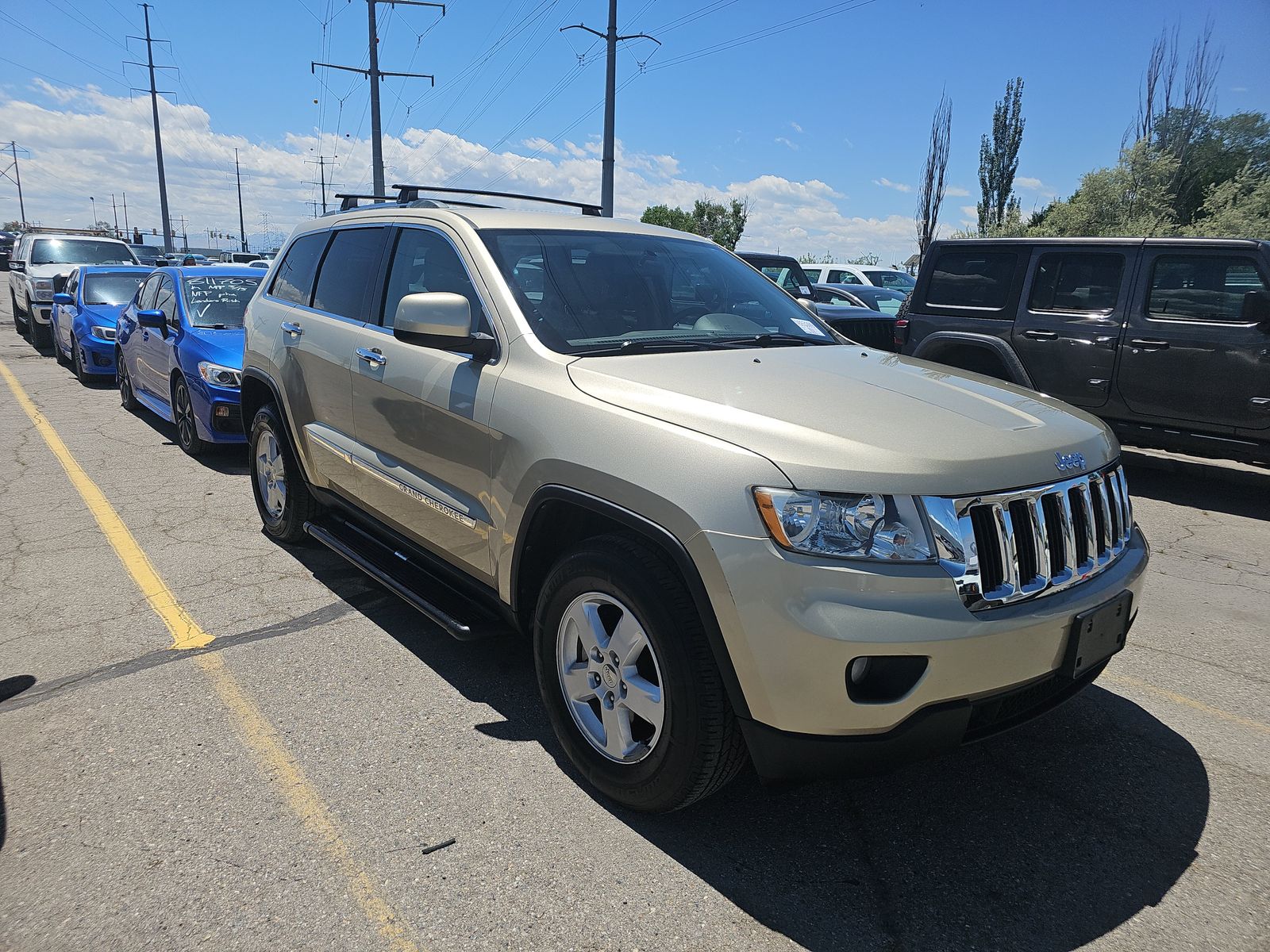 2011 Jeep Grand Cherokee Laredo AWD