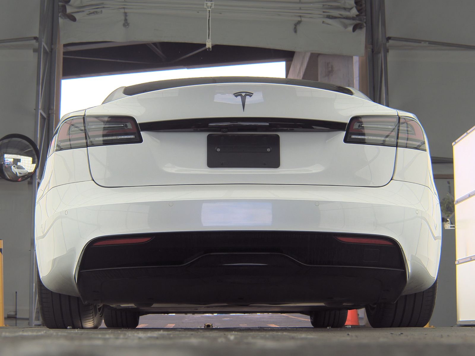 2022 Tesla Model S Base AWD