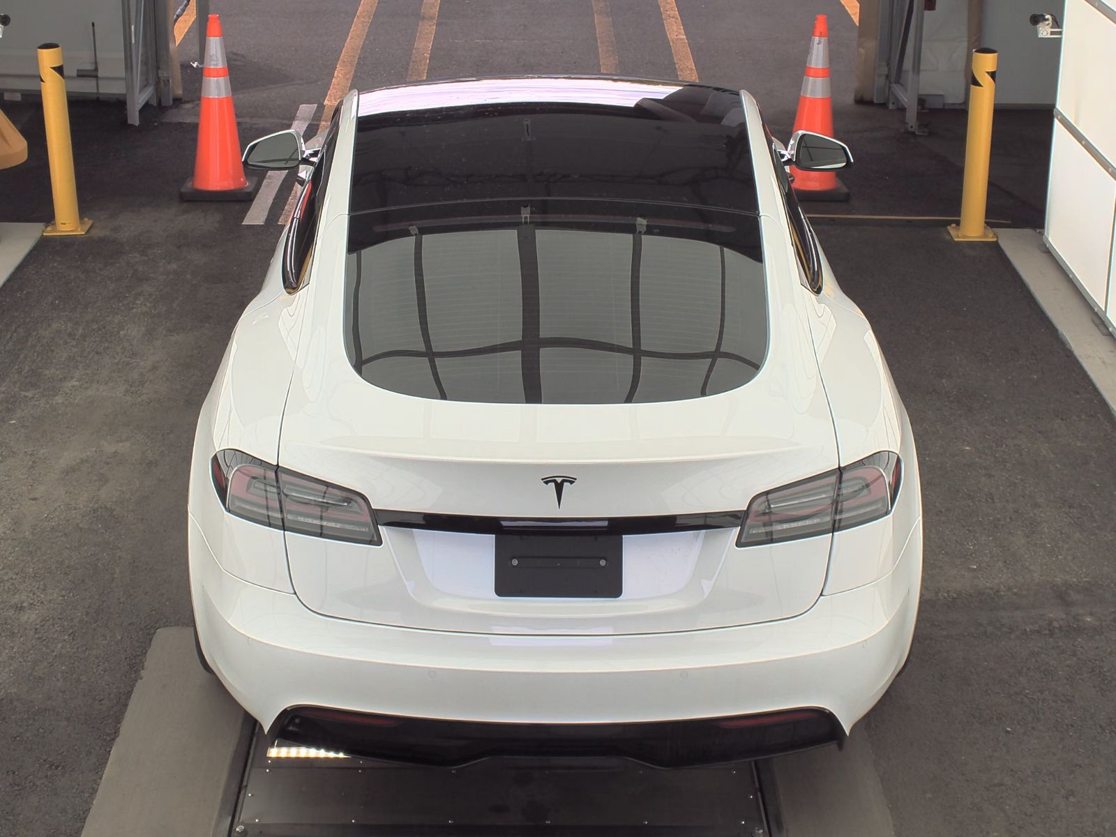 2022 Tesla Model S Base AWD