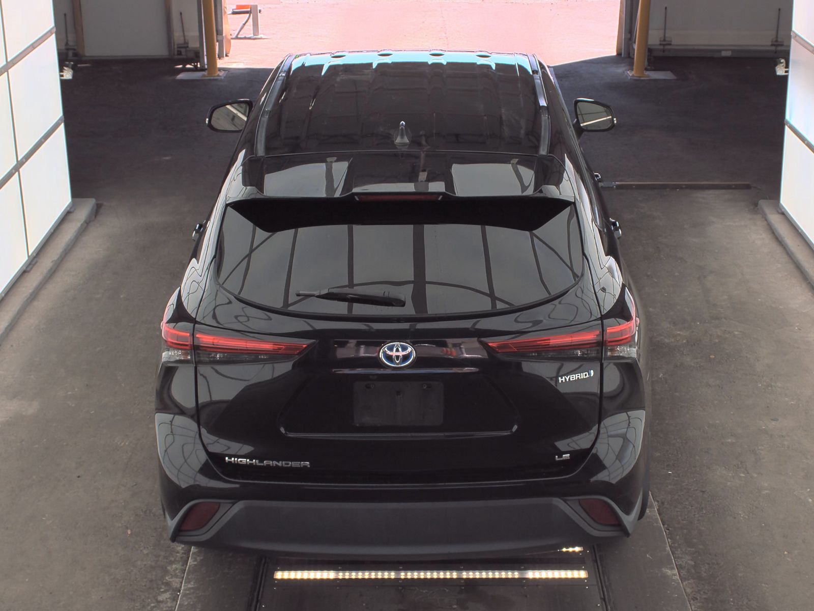 2022 Toyota Highlander Hybrid LE AWD