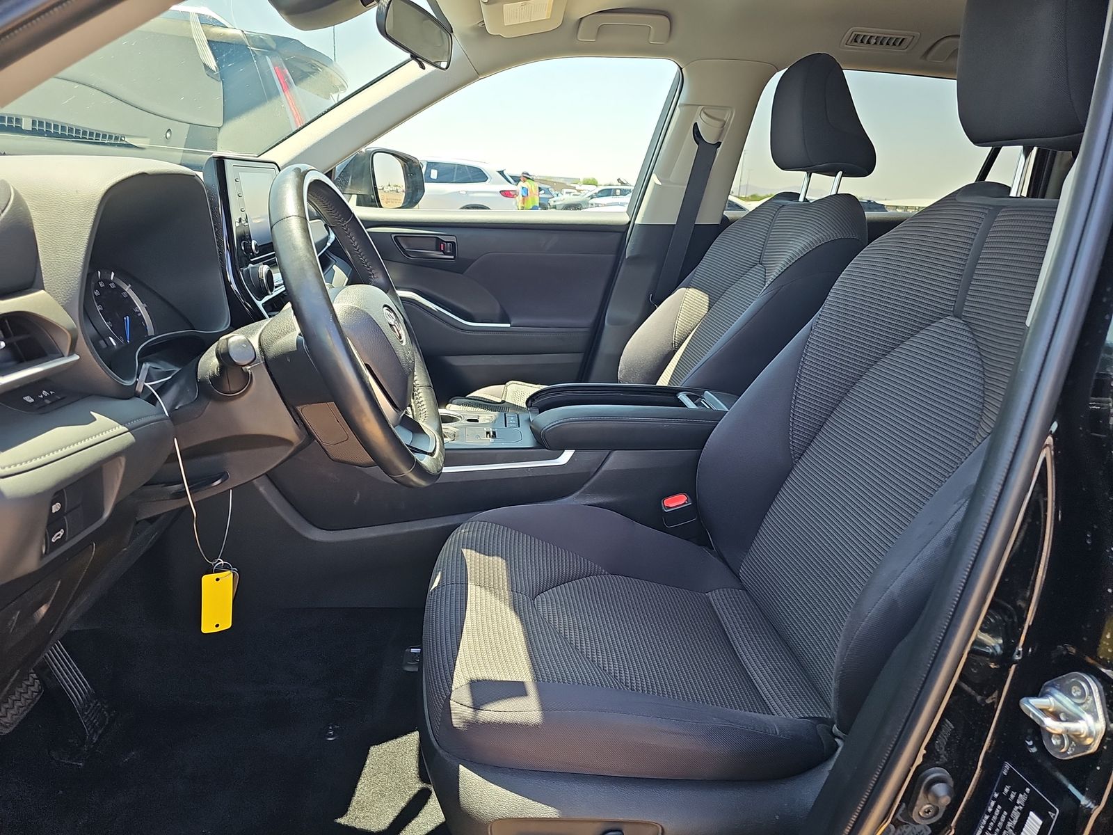 2022 Toyota Highlander Hybrid LE AWD