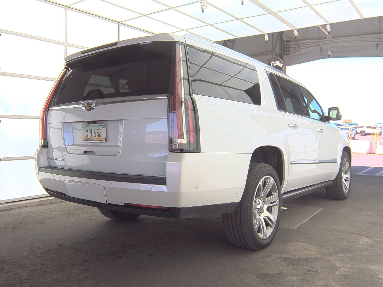 2017 Cadillac Escalade ESV Premium Luxury RWD