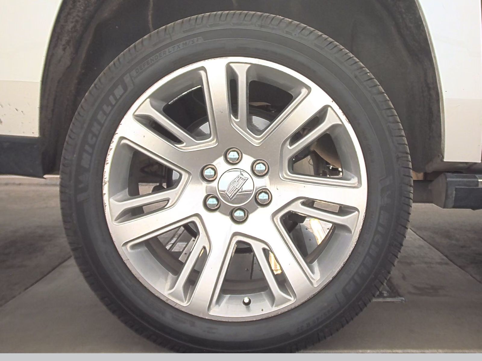 2017 Cadillac Escalade ESV Premium Luxury RWD