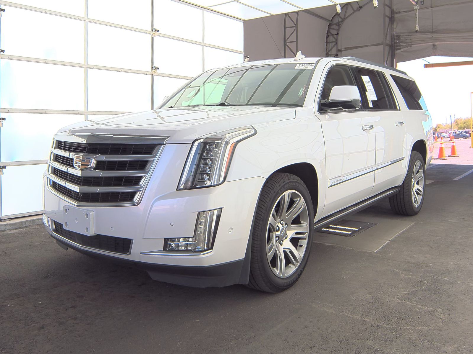 2017 Cadillac Escalade ESV Premium Luxury RWD