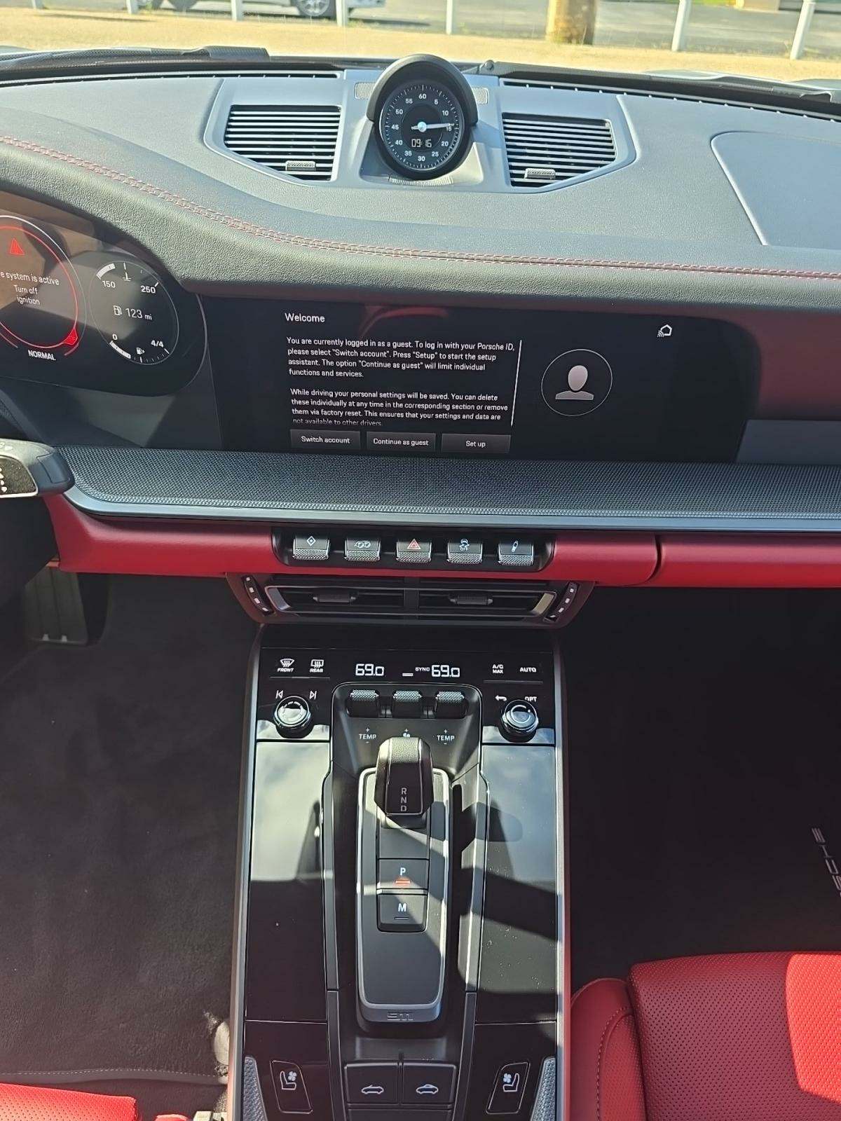 2024 Porsche 911 Carrera S RWD