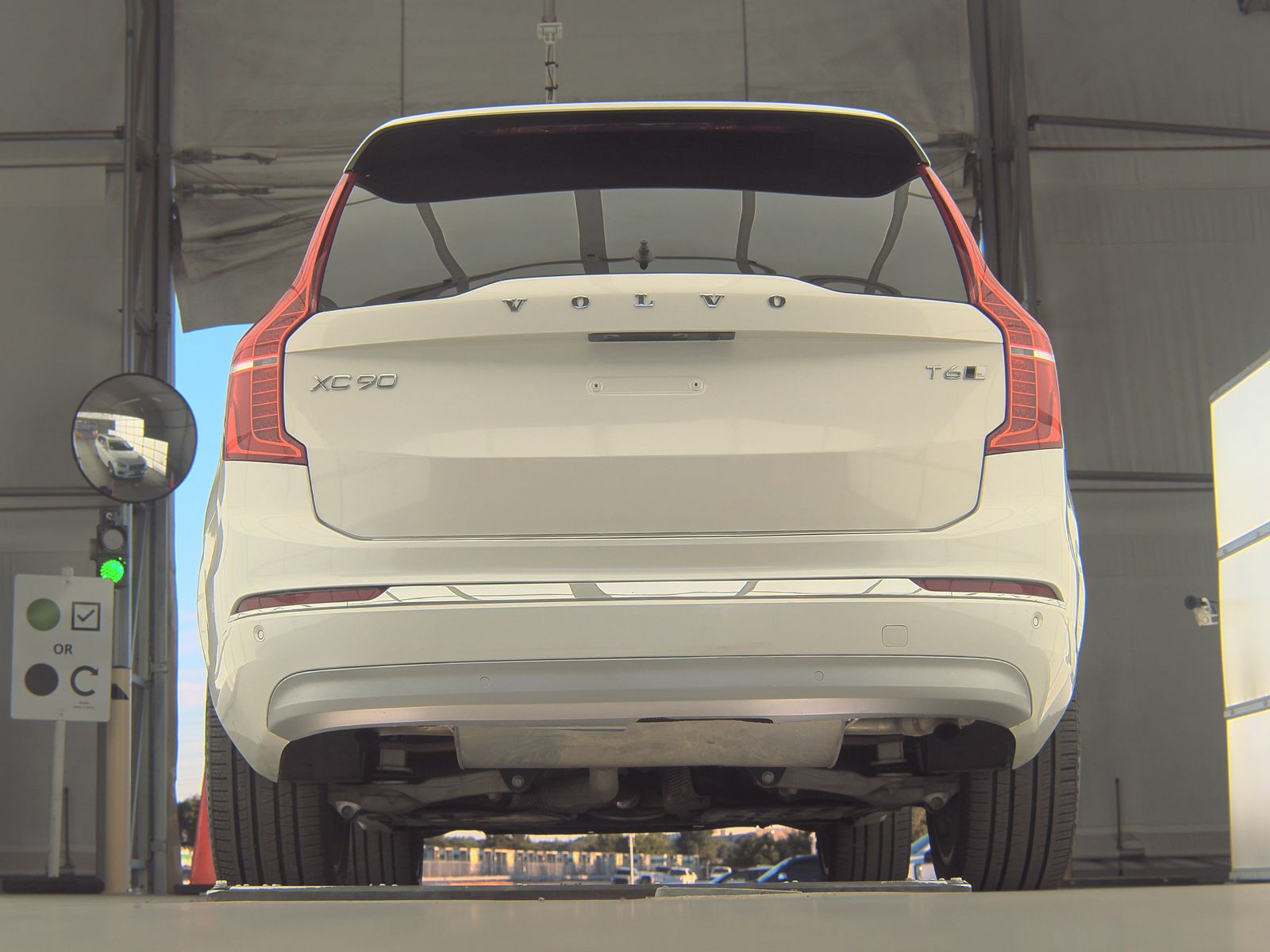 2022 Volvo XC90 T6 Inscription AWD