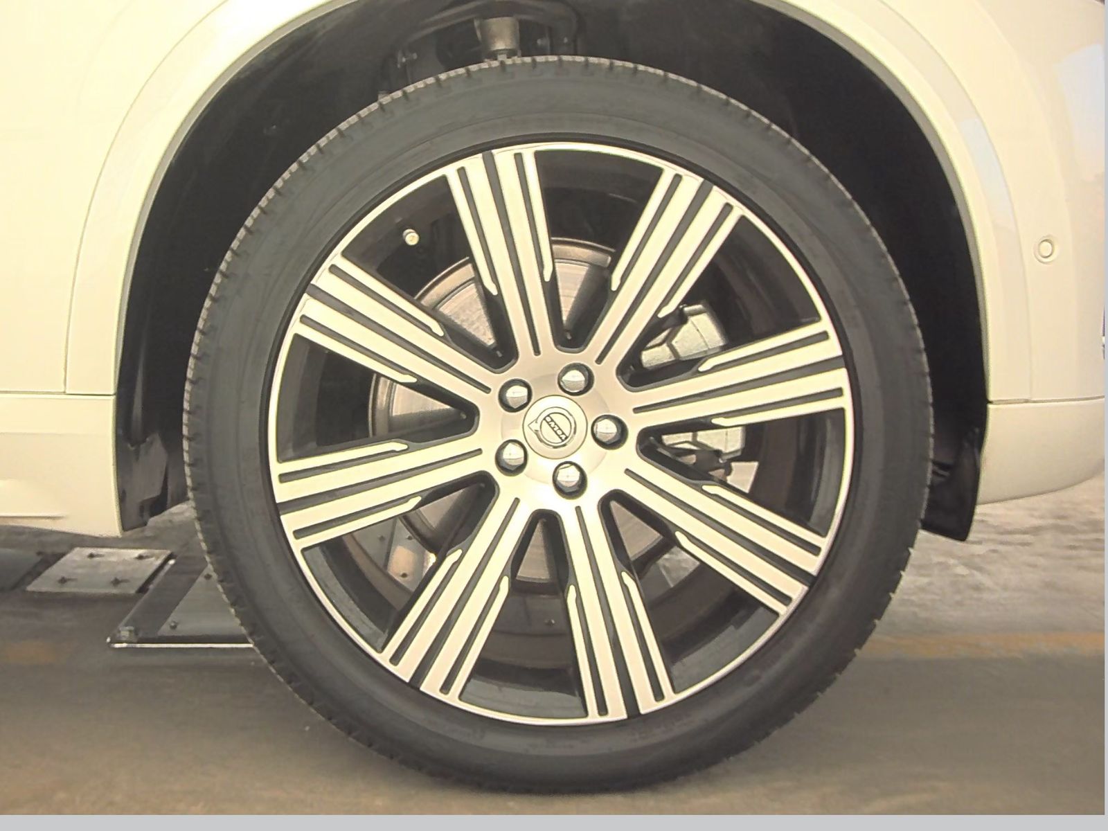 2022 Volvo XC90 T6 Inscription AWD