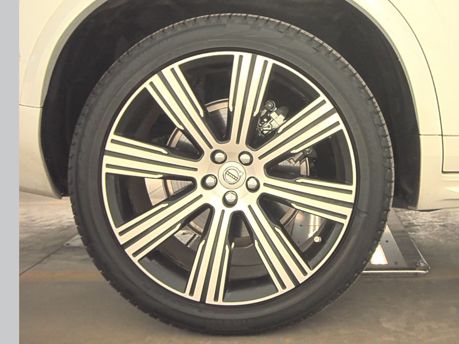 2022 Volvo XC90 T6 Inscription AWD