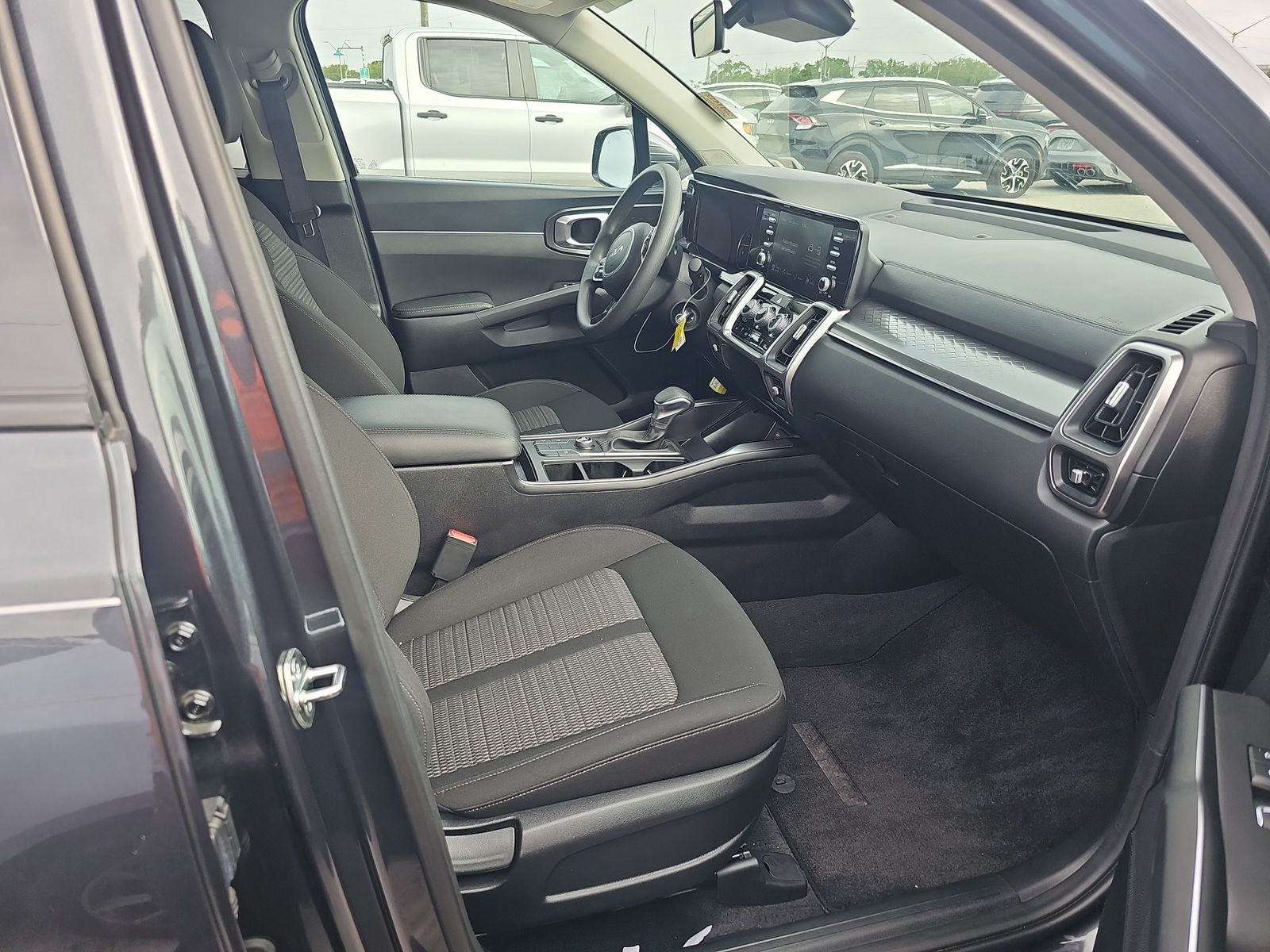 2023 Kia Sorento LX FWD
