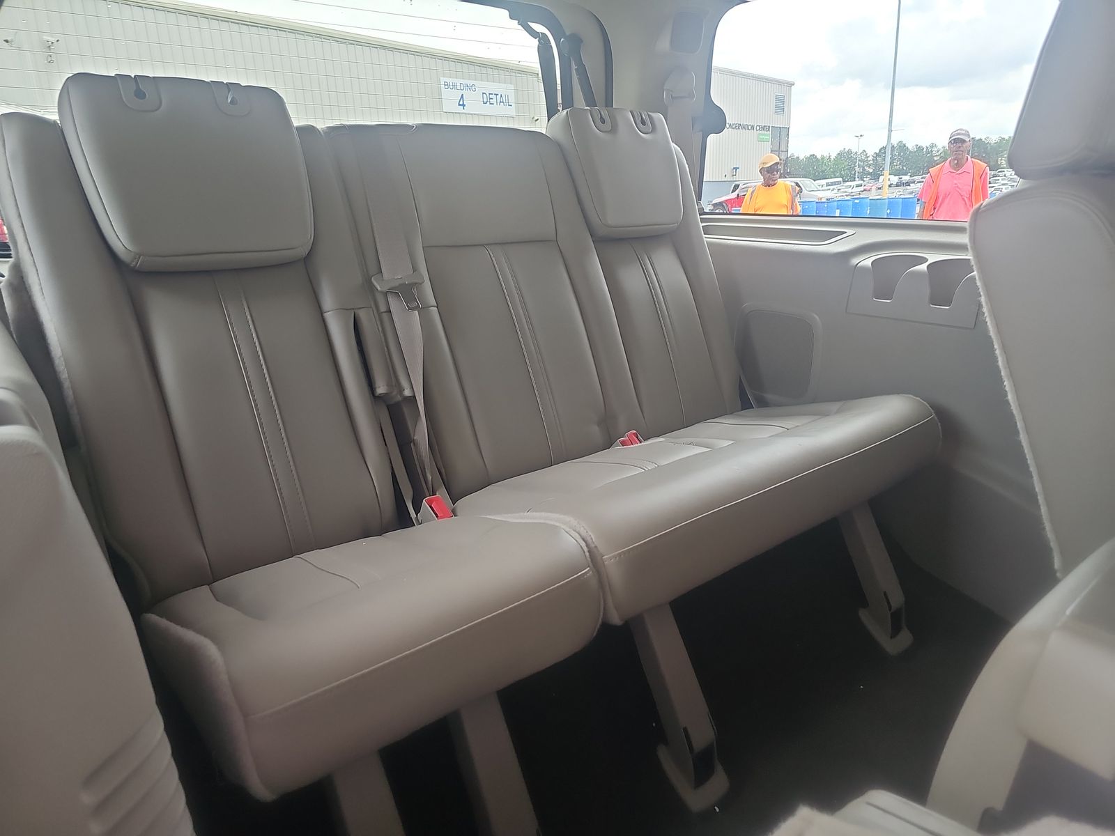 2015 Lincoln Navigator Base RWD