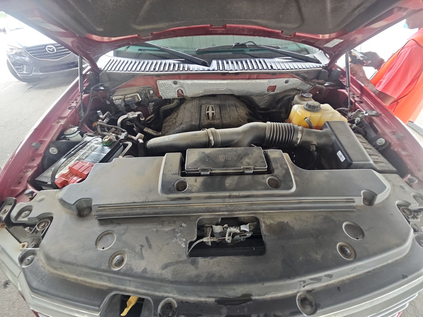 2015 Lincoln Navigator Base RWD