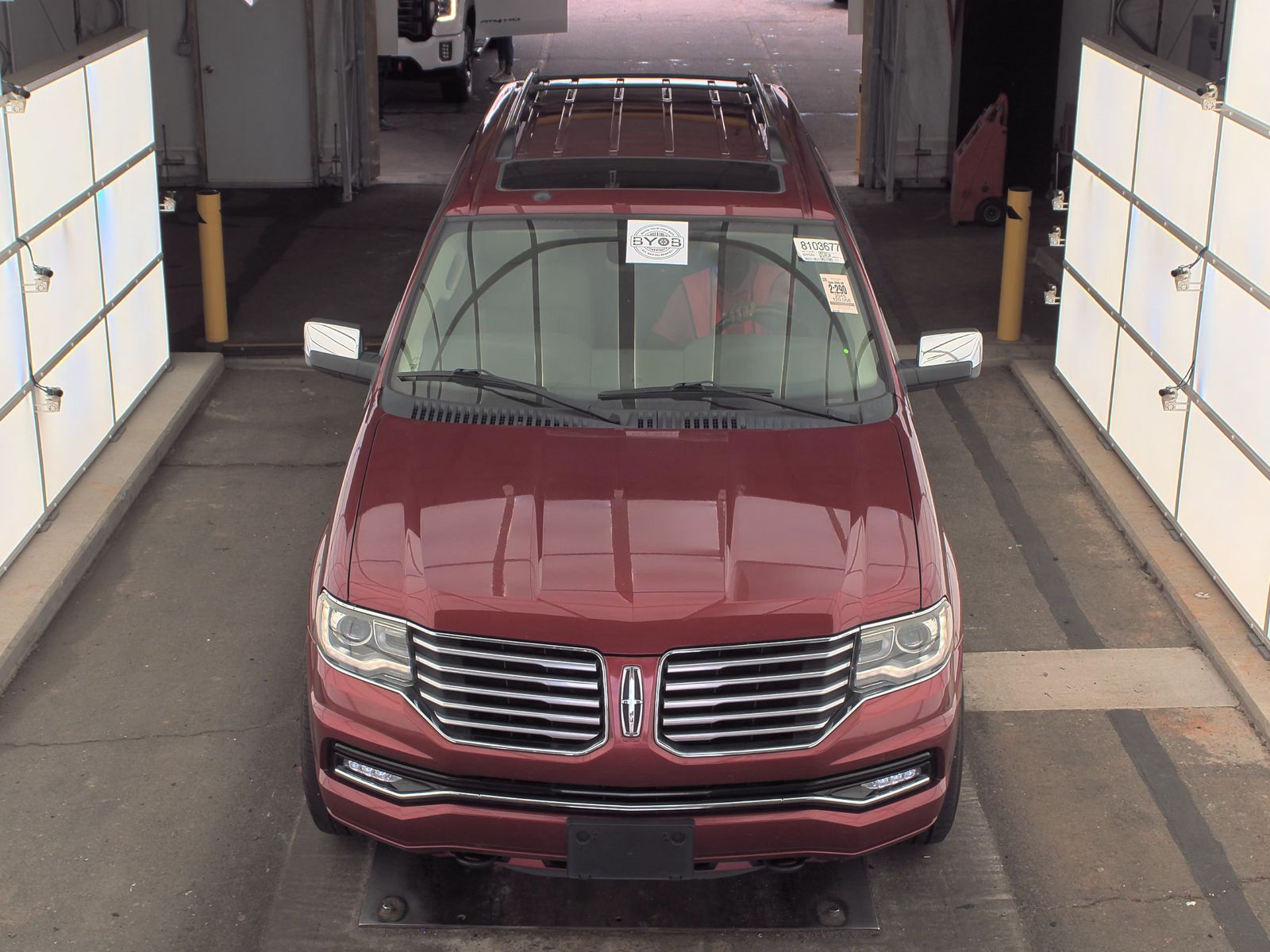 2015 Lincoln Navigator Base RWD