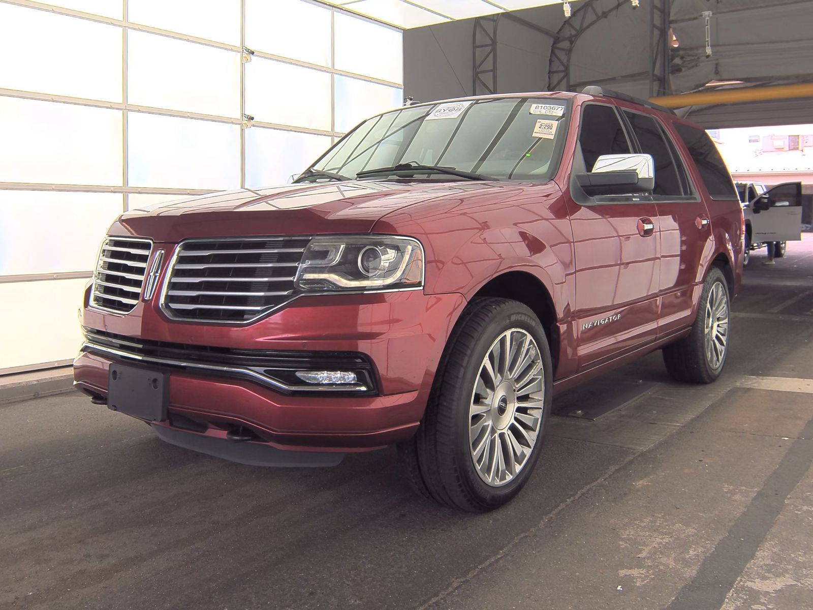 2015 Lincoln Navigator Base RWD