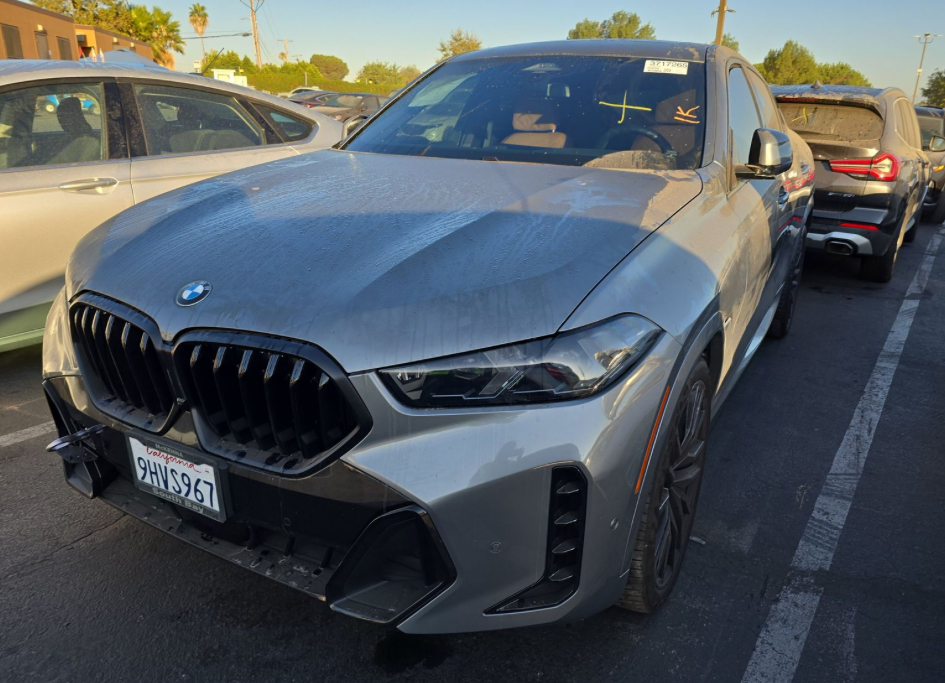 2024 BMW X6 Sports Activity Coupe xDrive40i