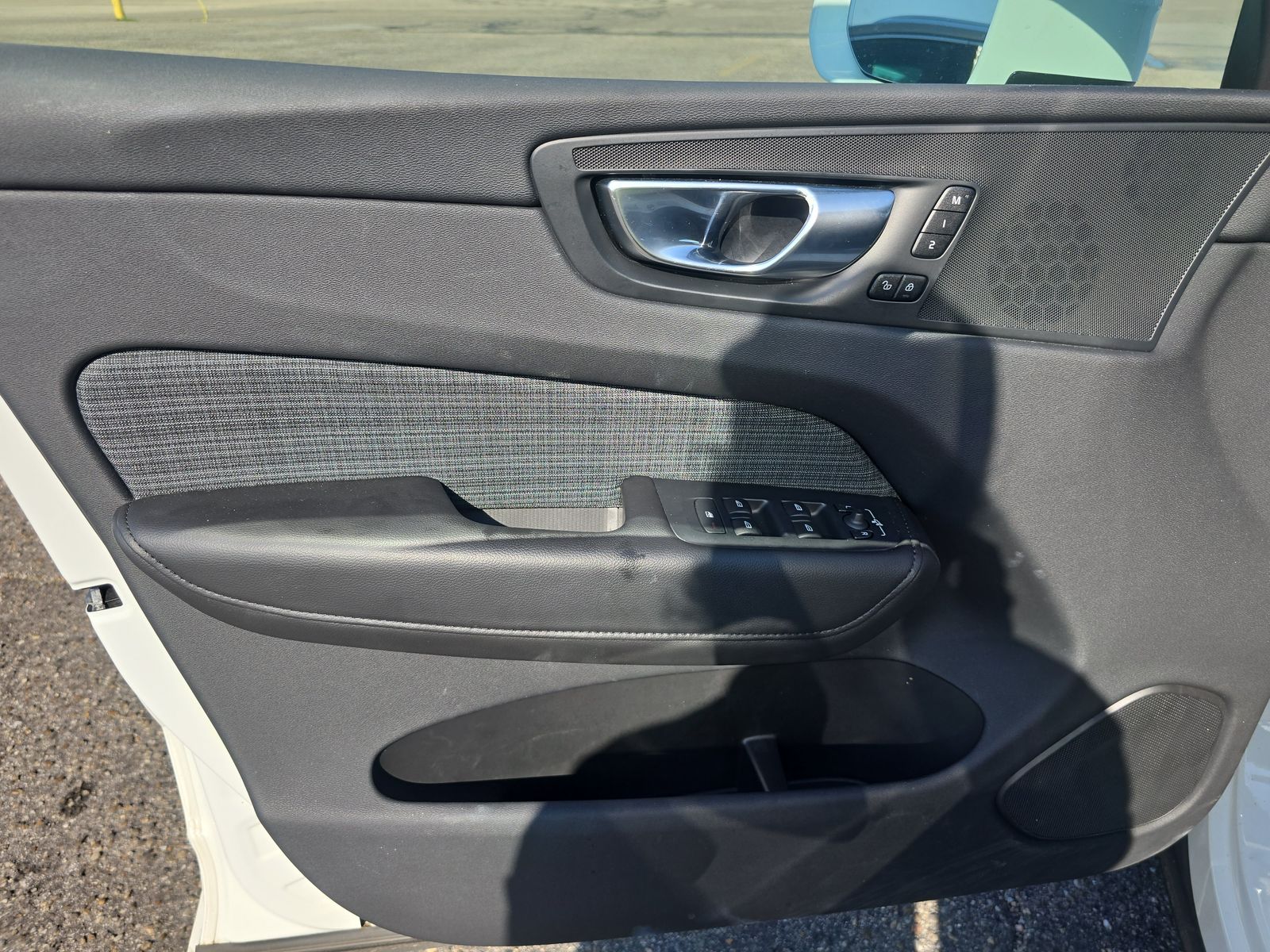 2022 Volvo XC60 B5 Momentum AWD