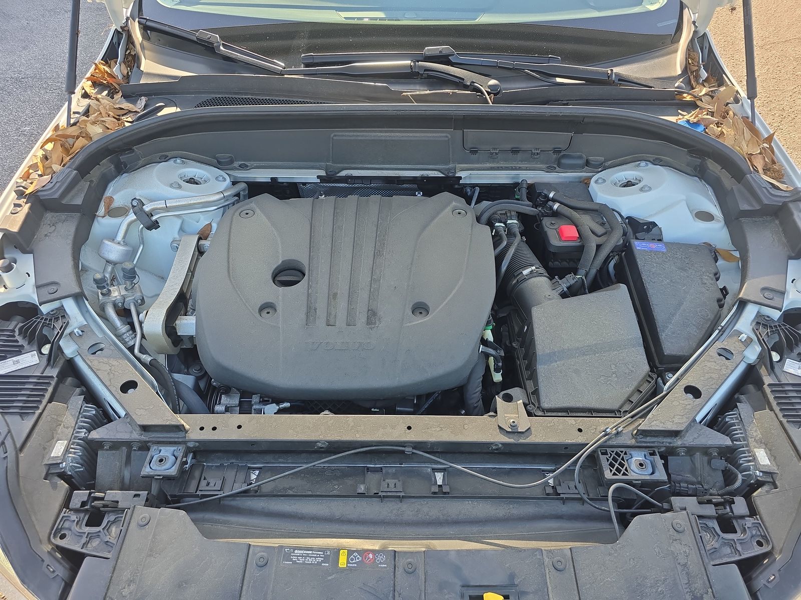 2022 Volvo XC60 B5 Momentum AWD
