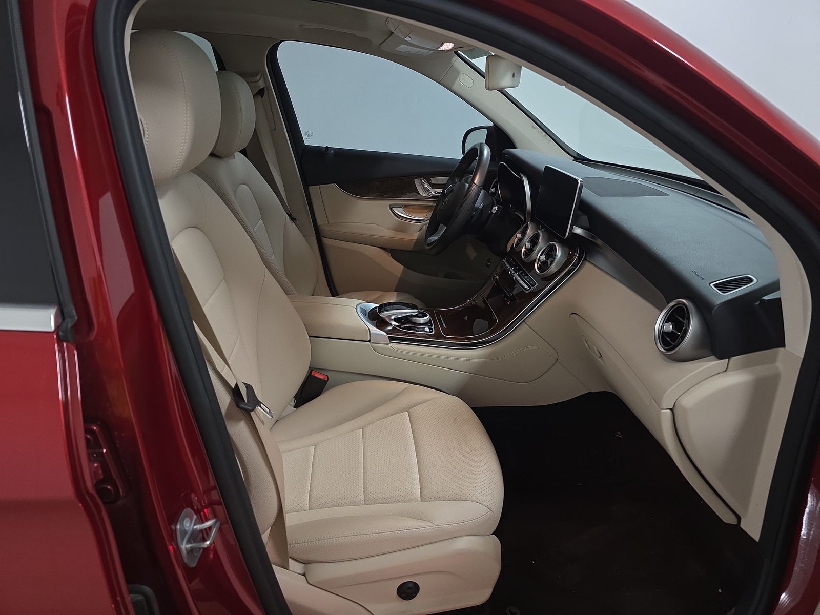 2016 Mercedes-Benz GLC GLC 300 RWD