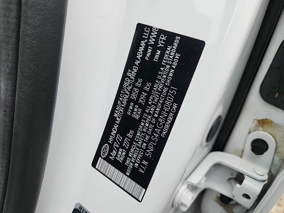 2022 Hyundai Elantra SEL FWD