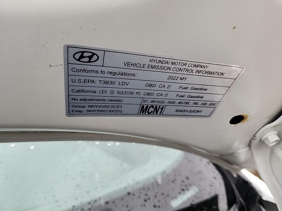 2022 Hyundai Elantra SEL FWD