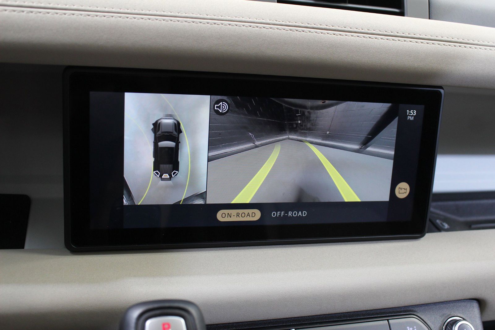 2023 Land Rover Defender 110 X-Dynamic SE AWD