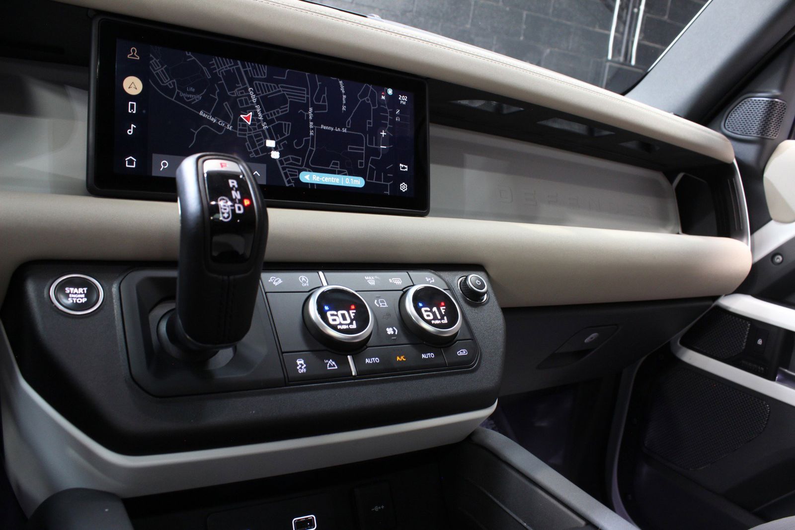 2023 Land Rover Defender 110 X-Dynamic SE AWD