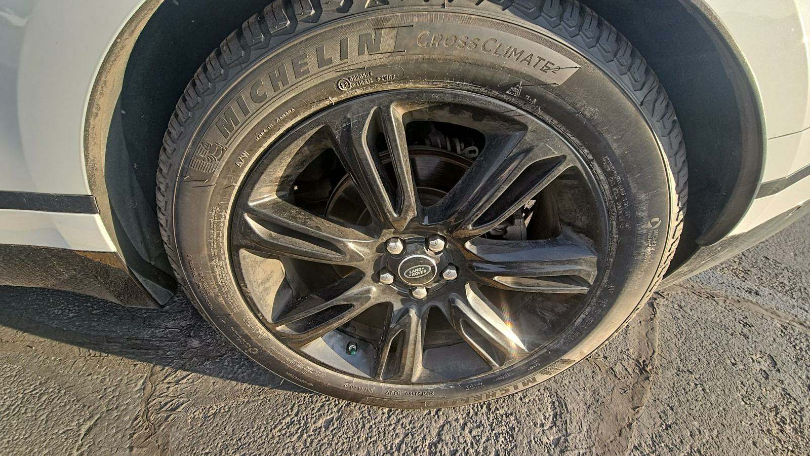 2018 Land Rover Range Rover Velar R-Dynamic HSE AWD