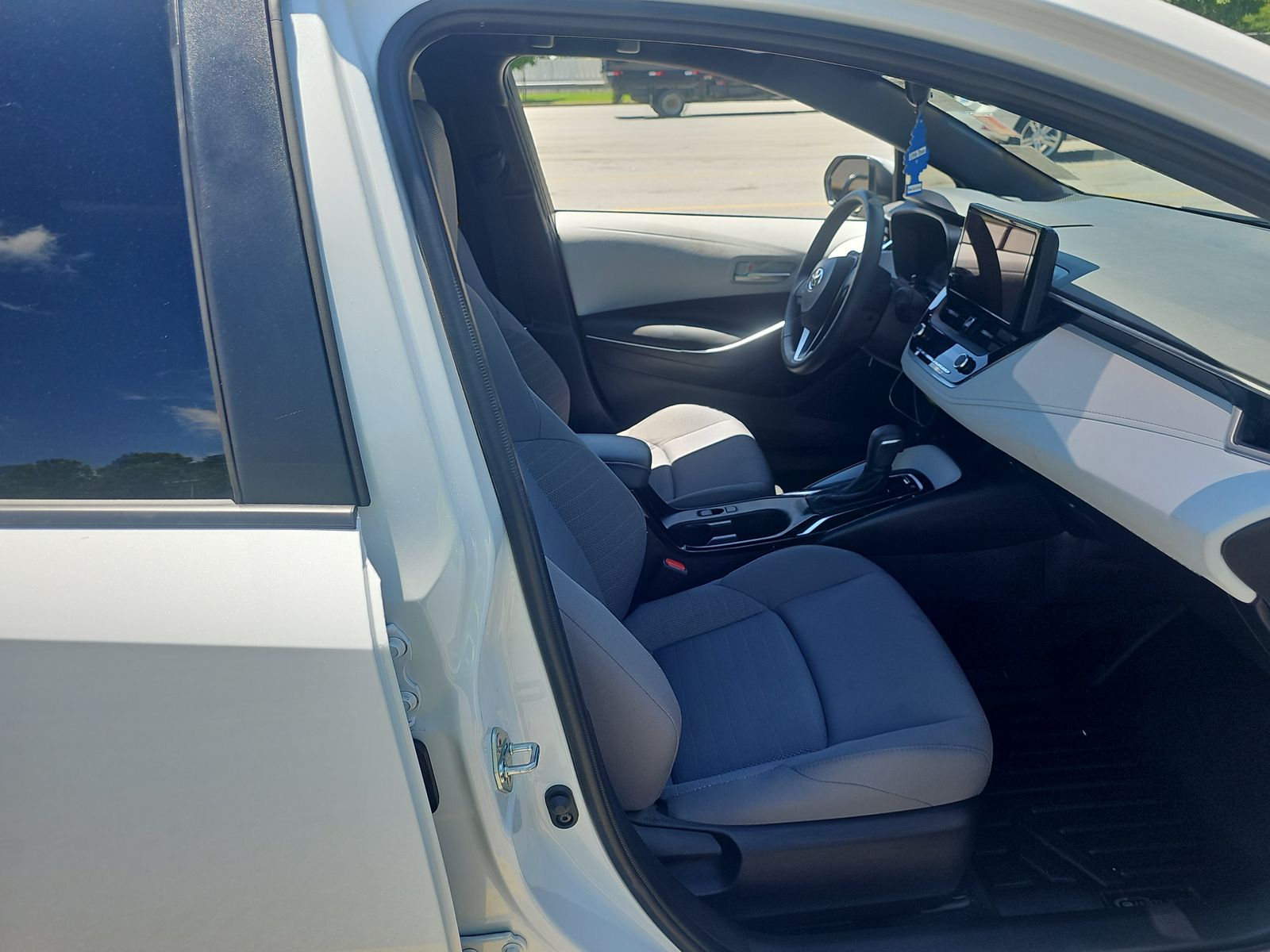 2024 Toyota Corolla Hybrid SE FWD
