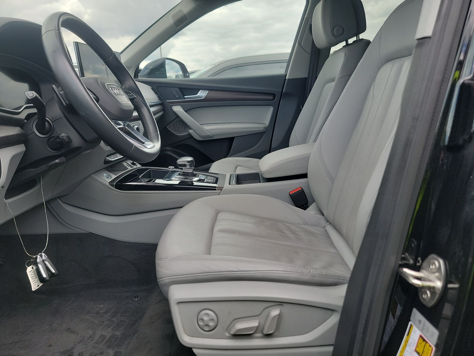 2022 Audi Q5 Premium Plus AWD