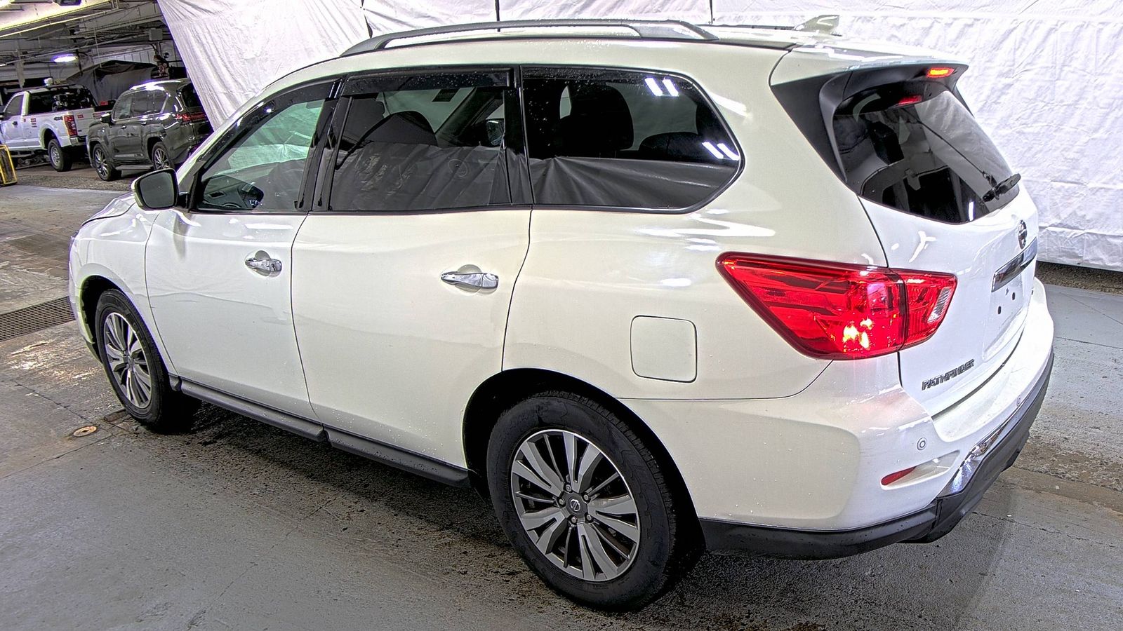 2020 Nissan Pathfinder SV FWD
