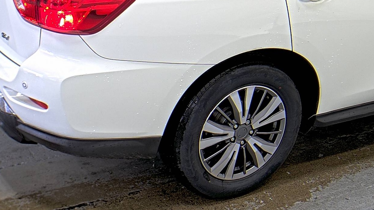 2020 Nissan Pathfinder SV FWD