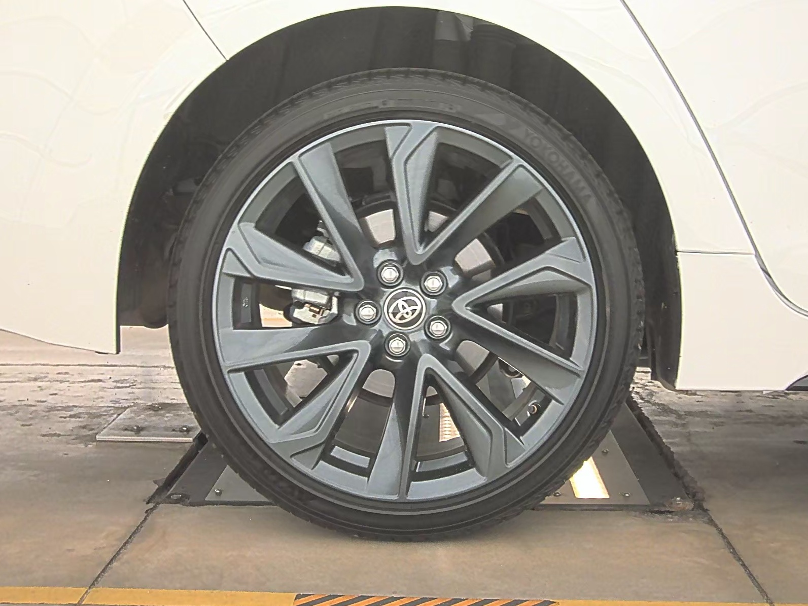 2024 Toyota Corolla Hybrid SE FWD