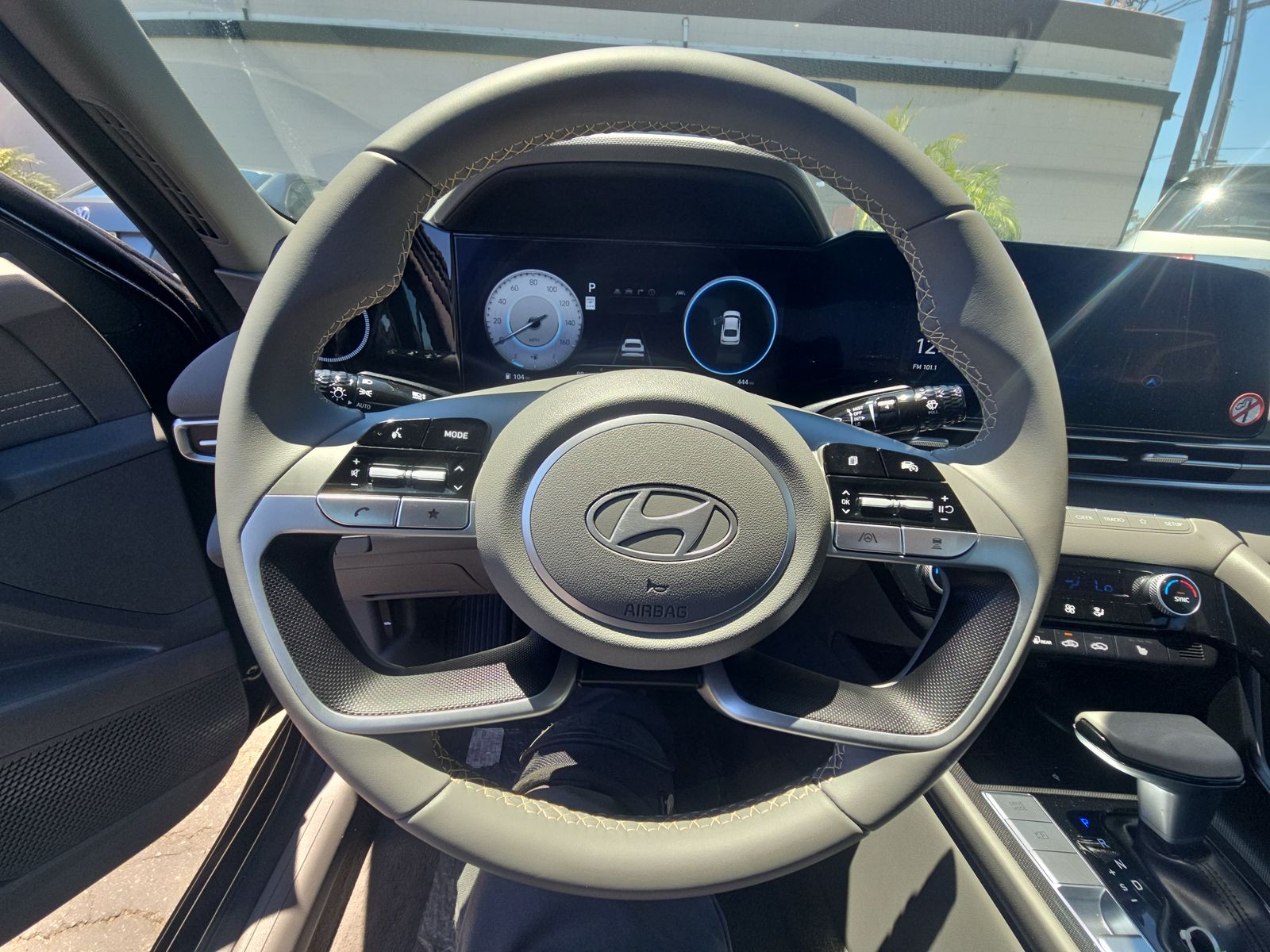 2025 Hyundai Elantra SEL Convenience FWD