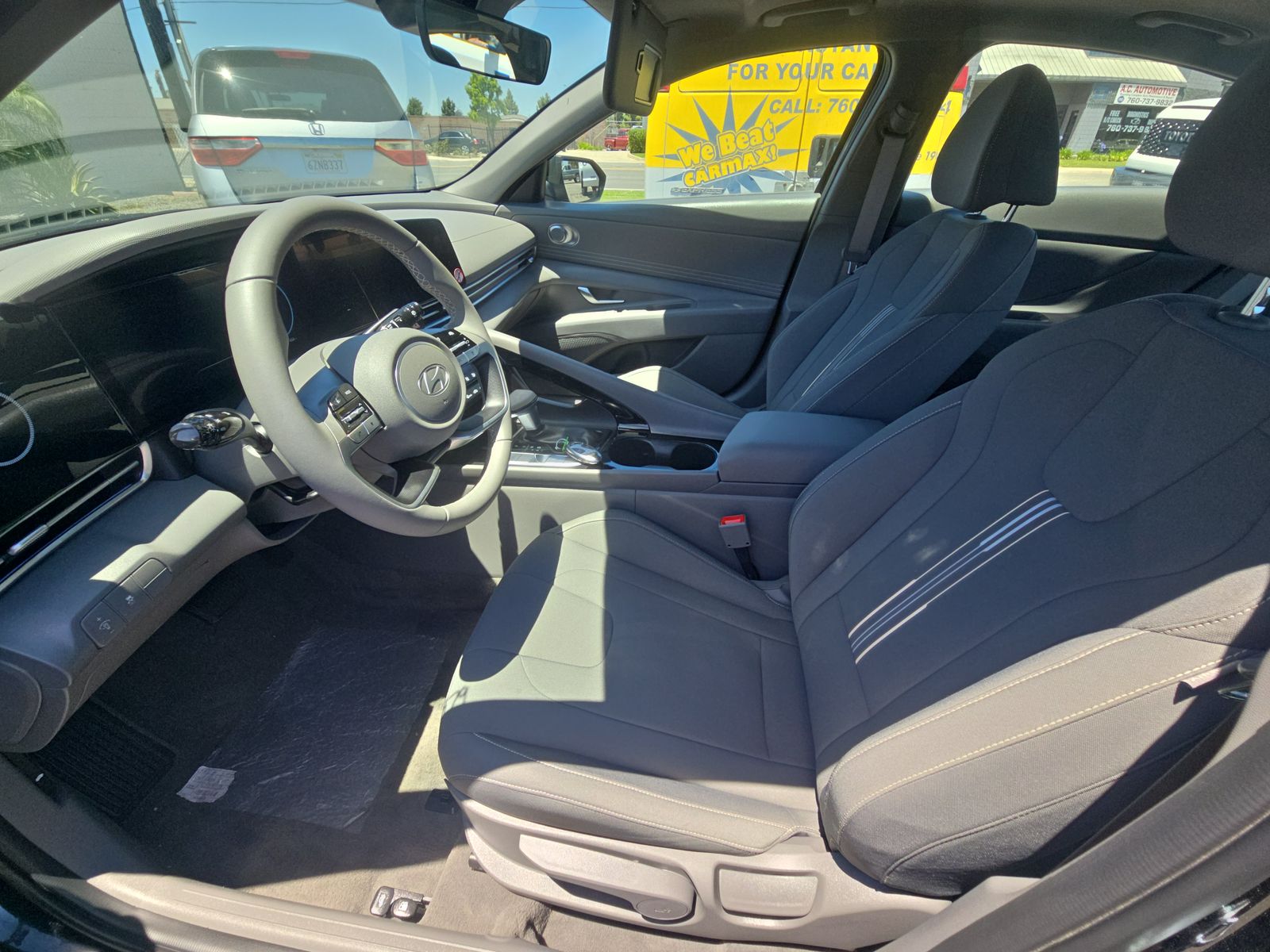 2025 Hyundai Elantra SEL Convenience FWD