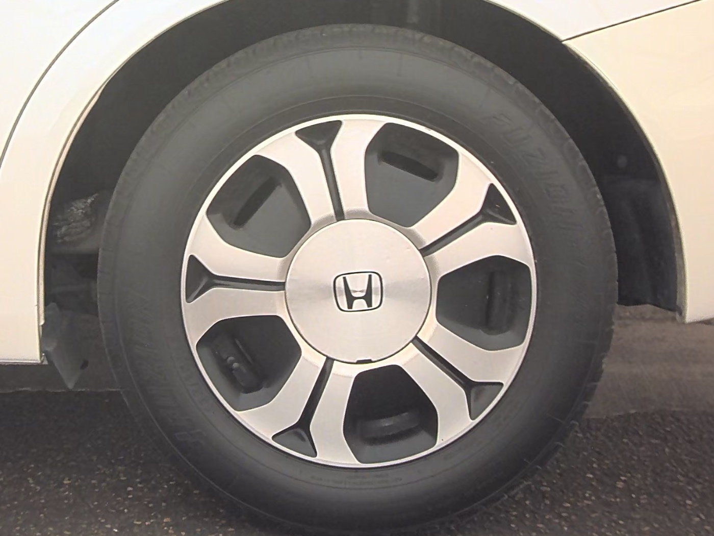 2015 Honda Civic Hybrid Base FWD