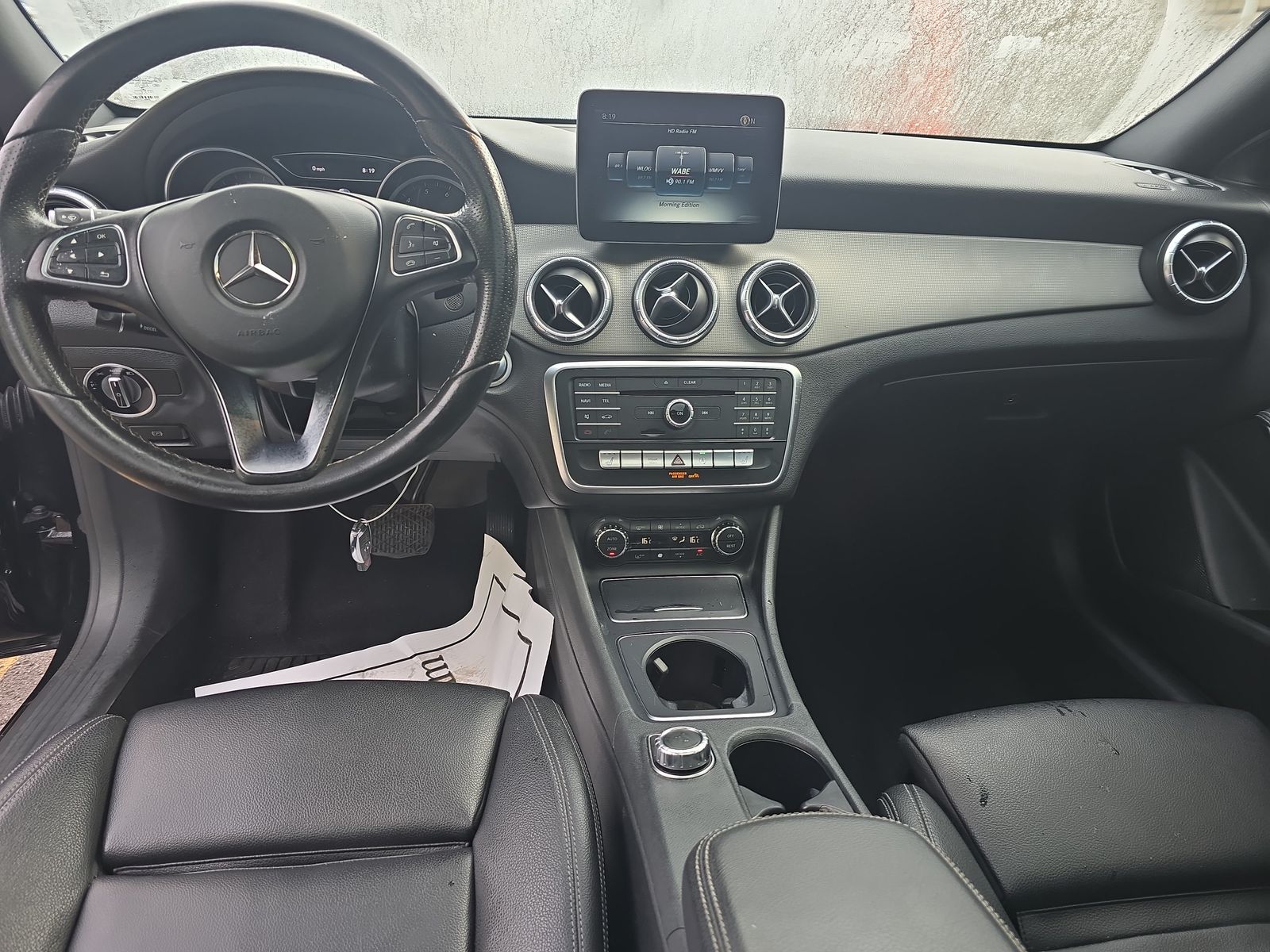 Mercedes-Benz CLA 250 4MATIC снимка Mercedes-Benz CLA 250 4MATIC
