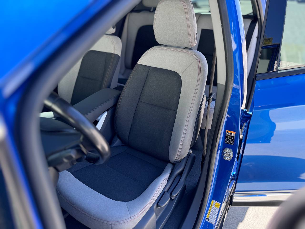 2018 Chevrolet Bolt EV LT FWD