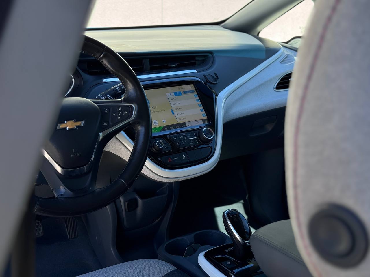 2018 Chevrolet Bolt EV LT FWD