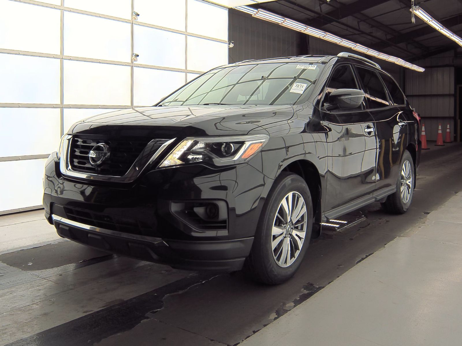 2020 Nissan Pathfinder S FWD