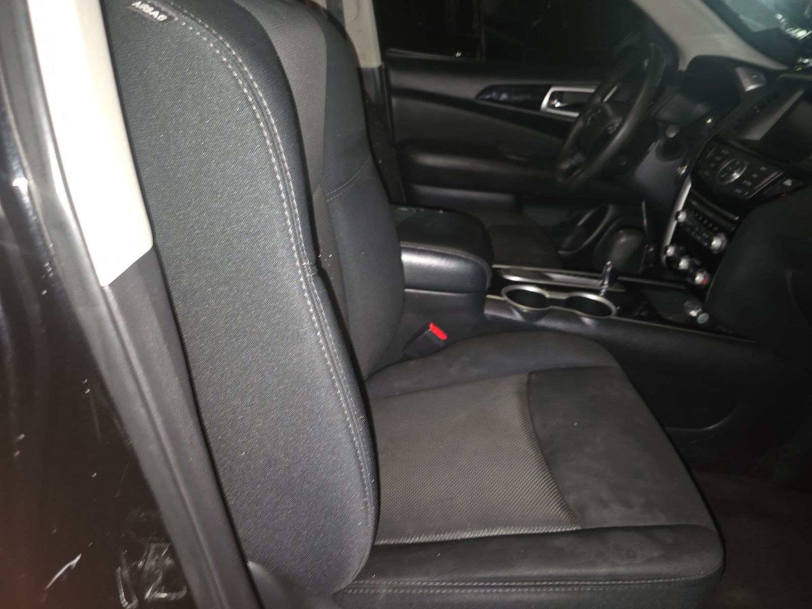 2020 Nissan Pathfinder S FWD
