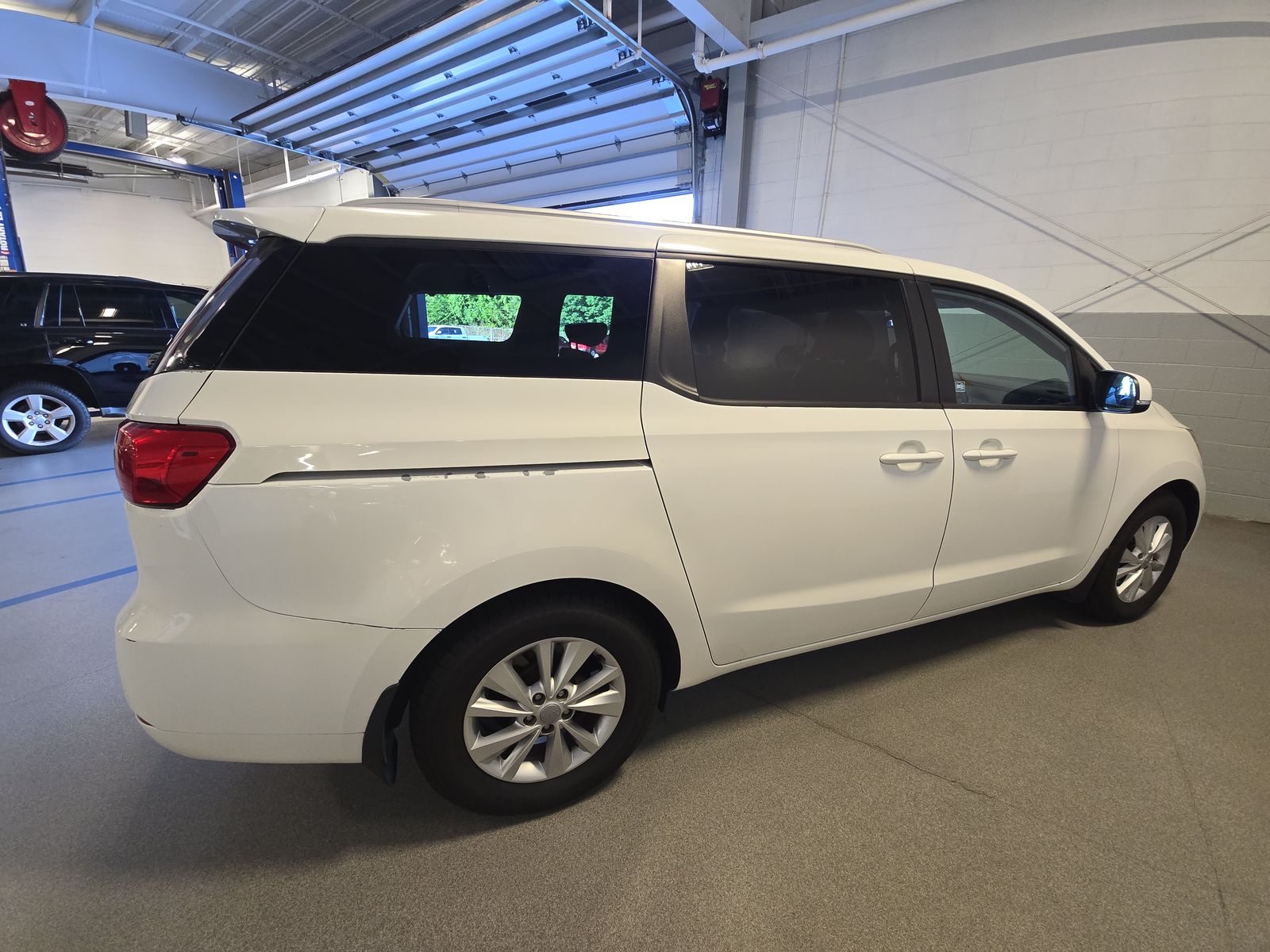 2016 Kia Sedona LX FWD