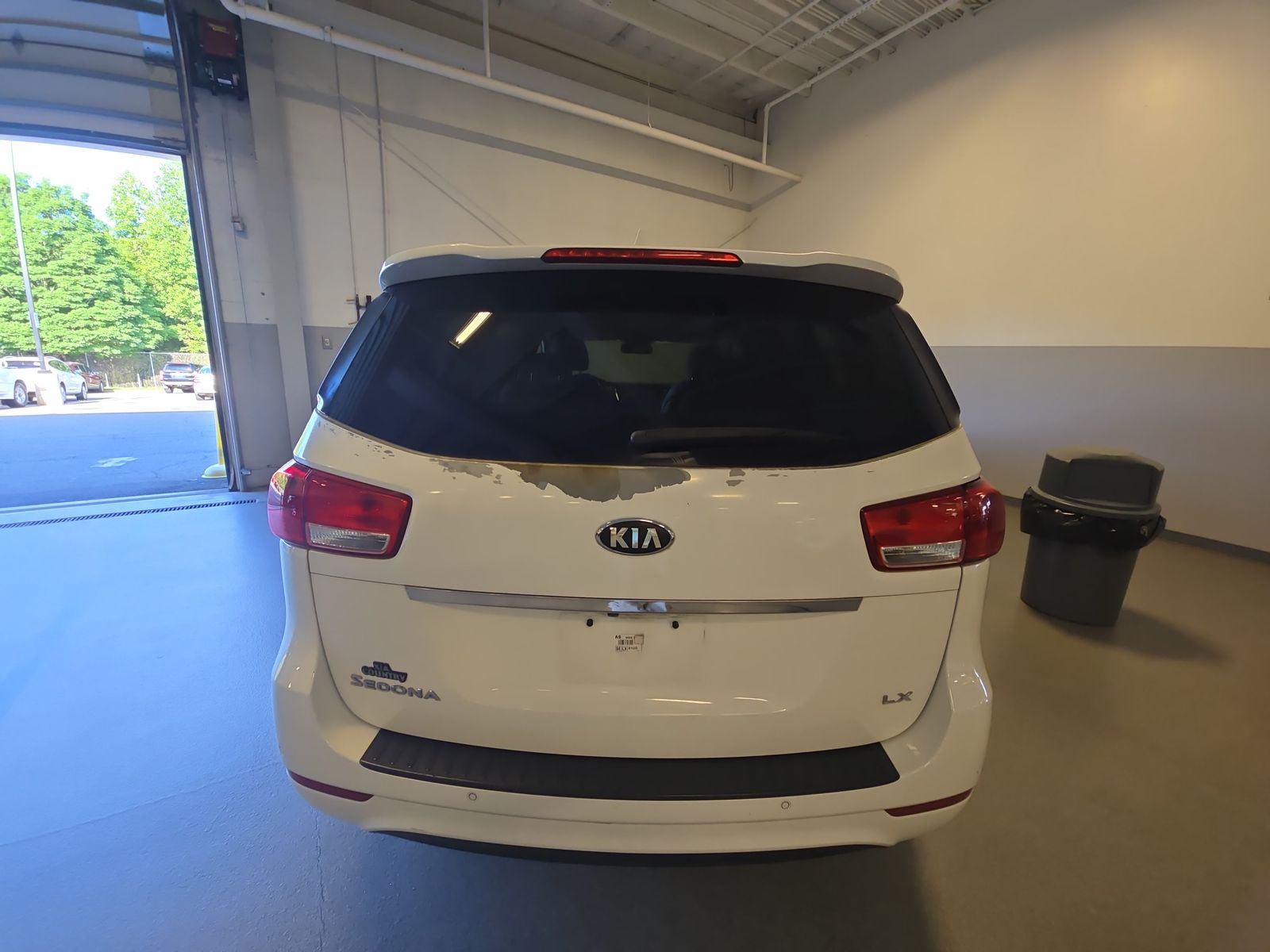 2016 Kia Sedona LX FWD