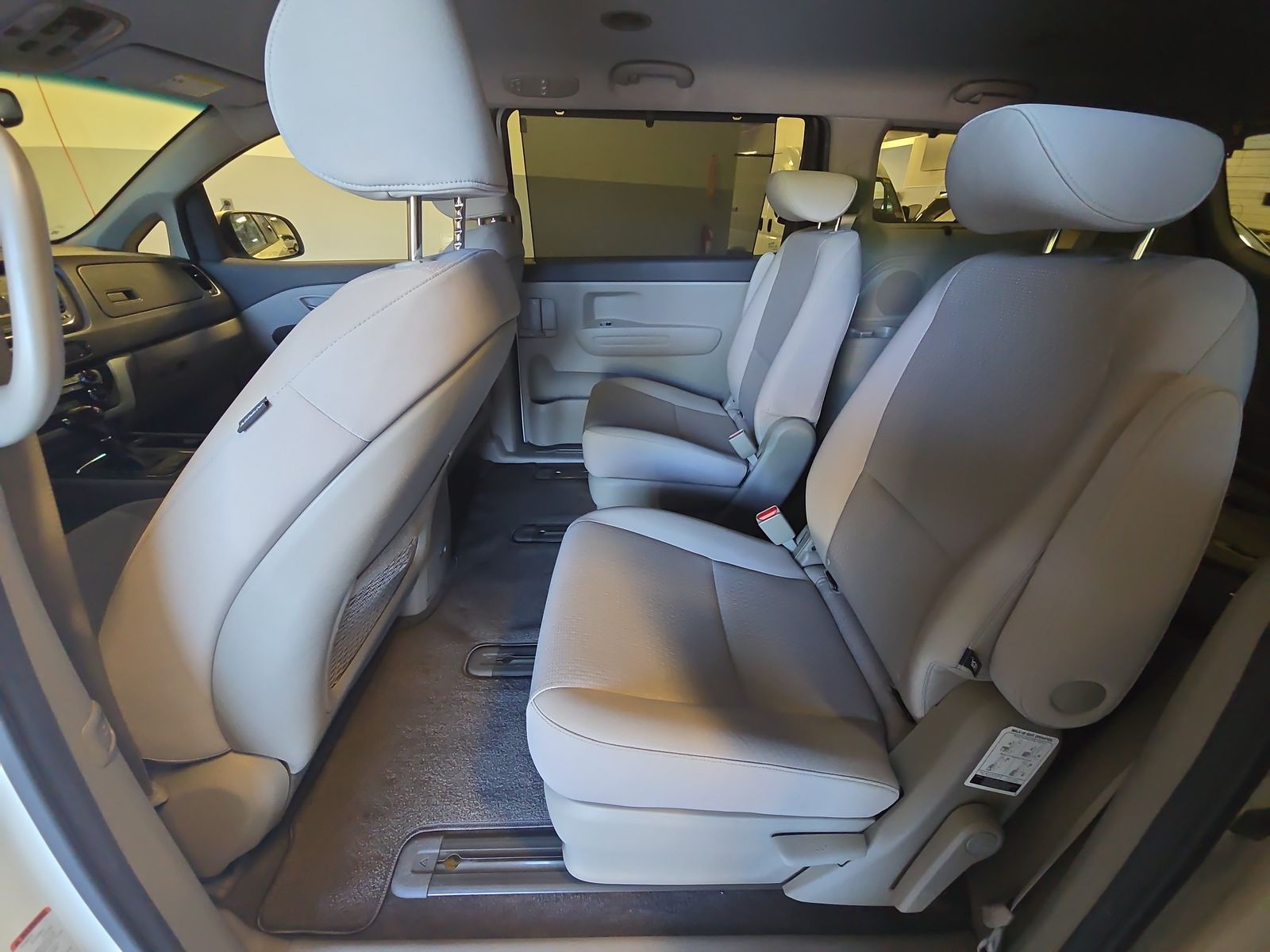 2016 Kia Sedona LX FWD