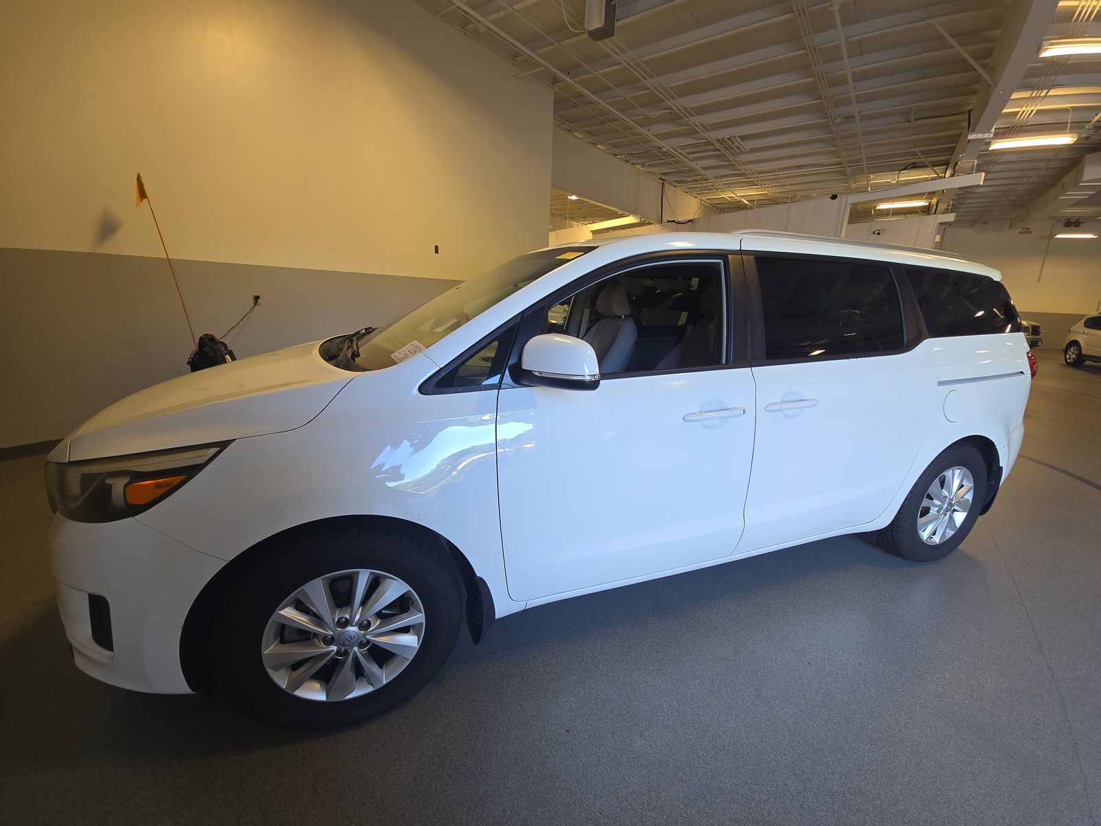 2016 Kia Sedona LX FWD