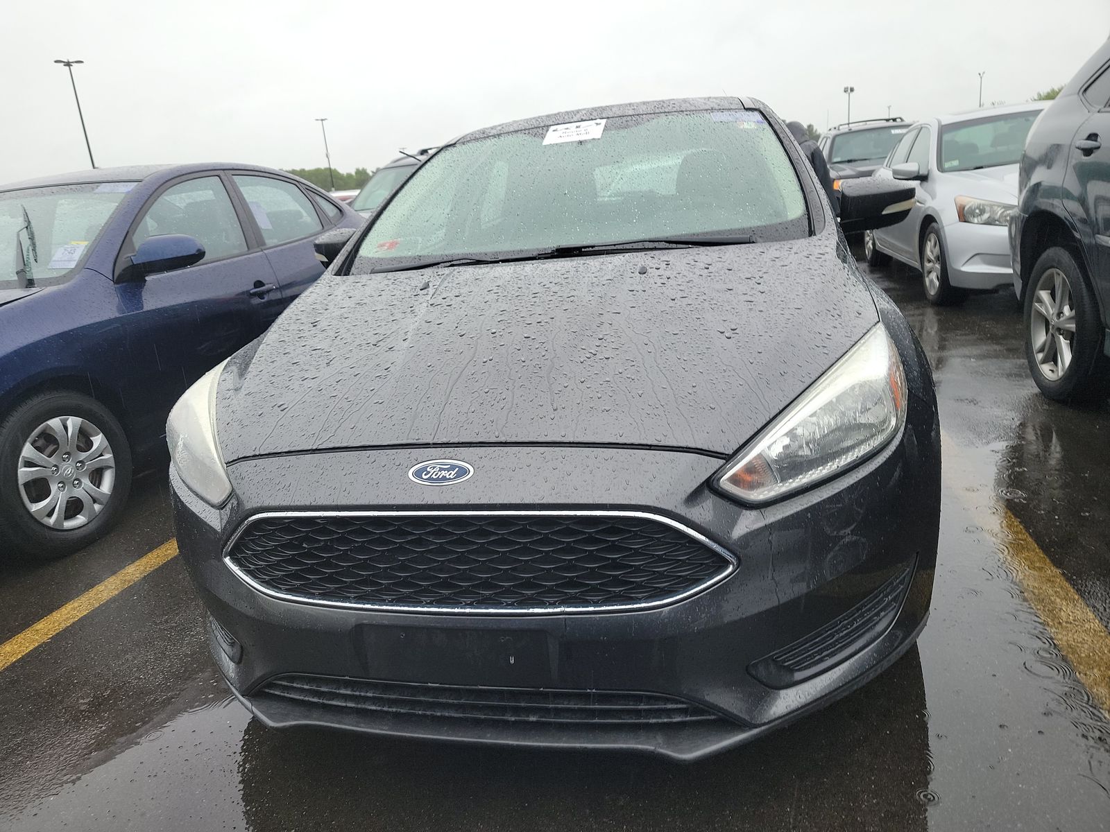 2017 Ford Focus SE FWD