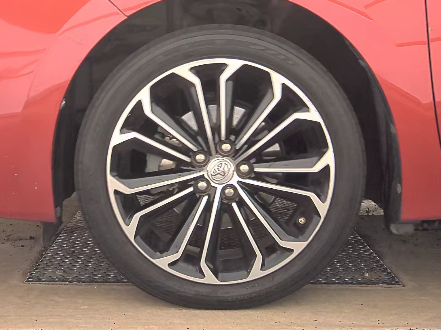 2015 Toyota Corolla S Plus FWD