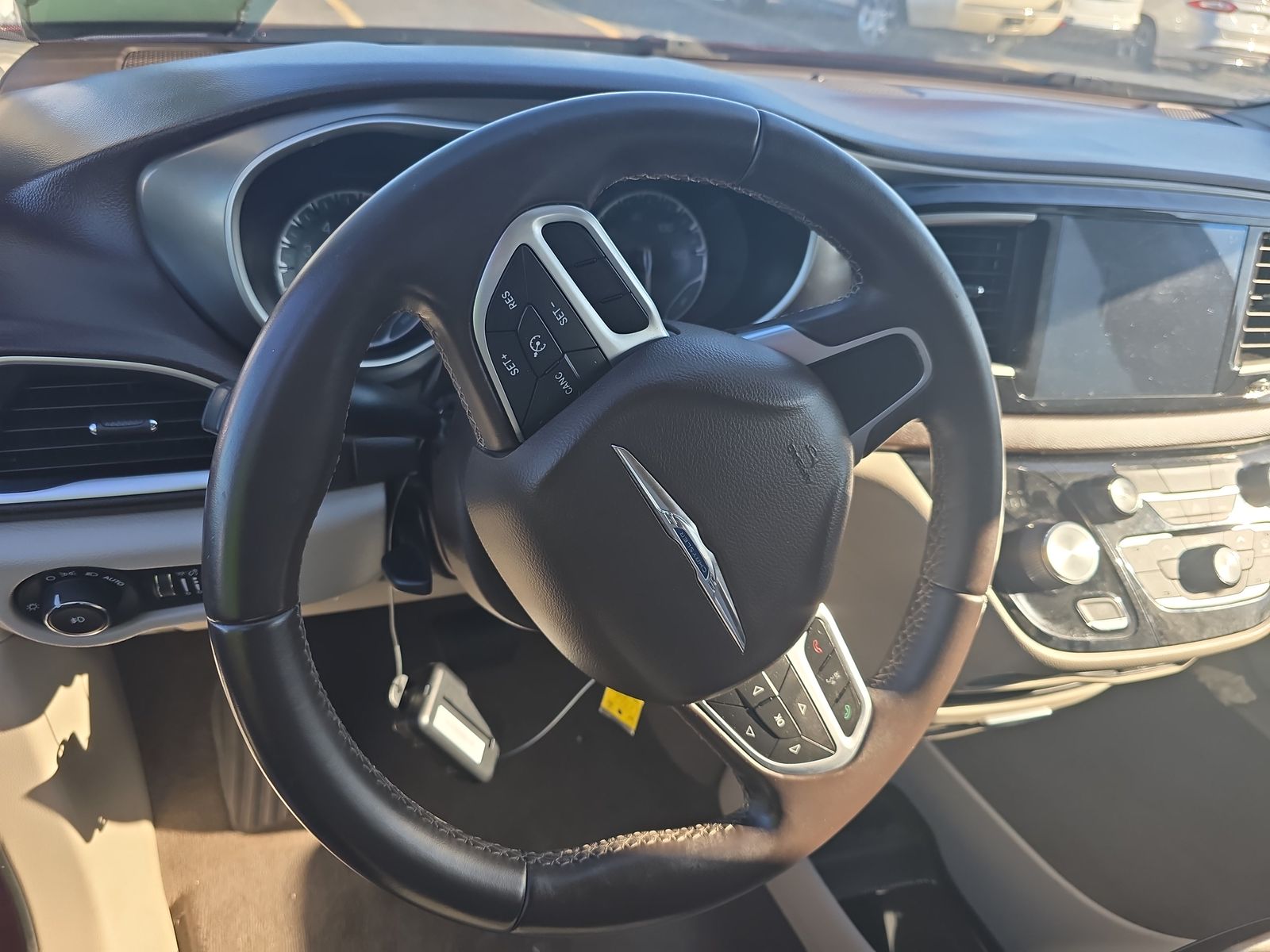 2017 Chrysler Pacifica Touring L FWD